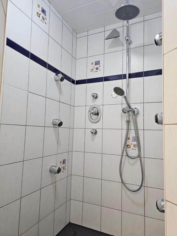 Apartmán Elw Sonnig,Terasse, Bis Zu 13 Schlafpl. Obergroningen Exteriér fotografie